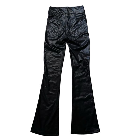 Show Me Your Mumu Nashville Pull On Flare Pant in Black Faux Leather XS NWOT - Picture 3 of 6